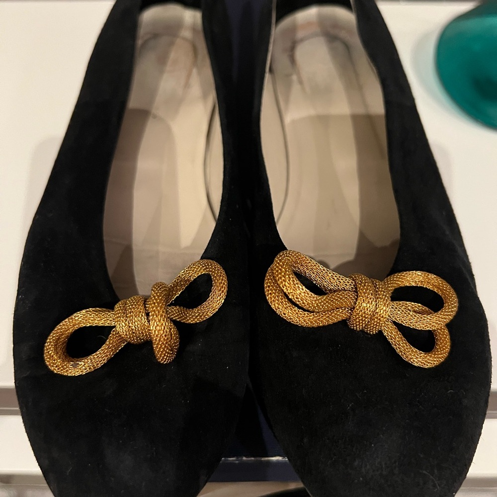 Joan & David Beaulieu Black Suede and Gold Flats